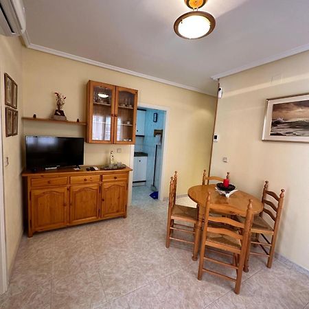 Torrevieja Precioso Apto En Calle San Pascual Con Piscina Cerca De Todos Los Servicios Luaran gambar