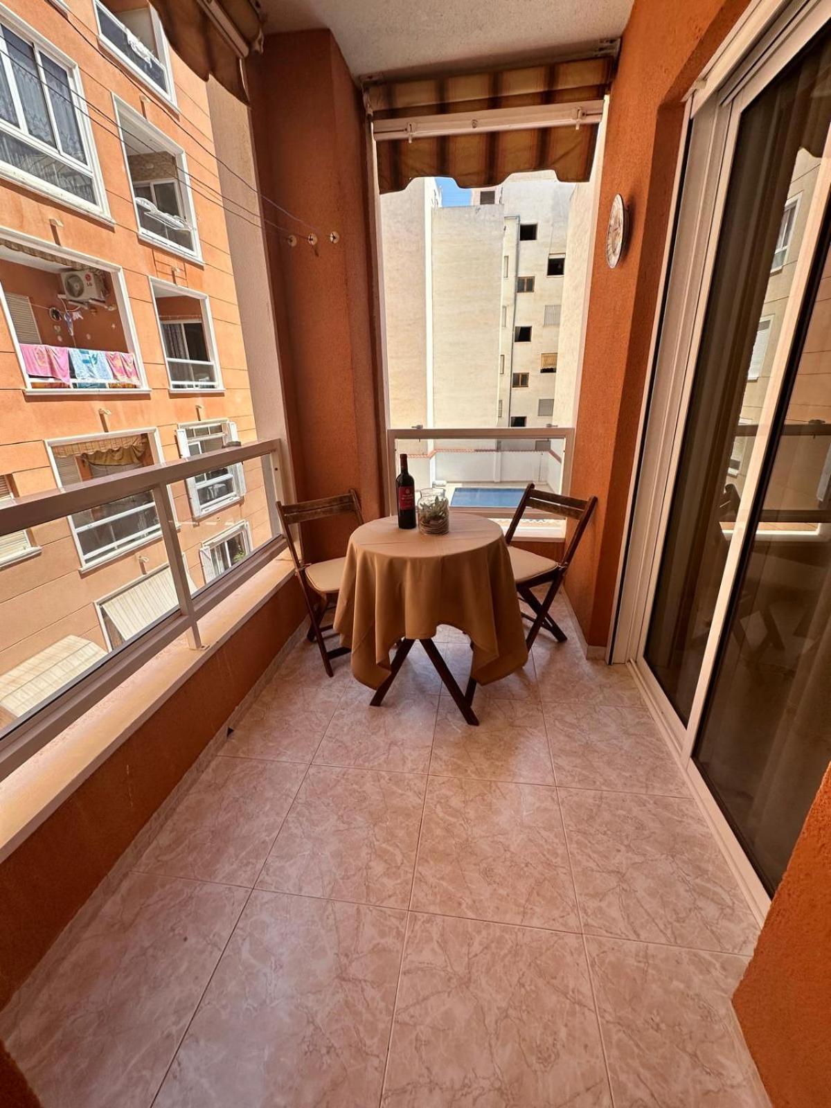 Torrevieja Precioso Apto En Calle San Pascual Con Piscina Cerca De Todos Los Servicios Luaran gambar