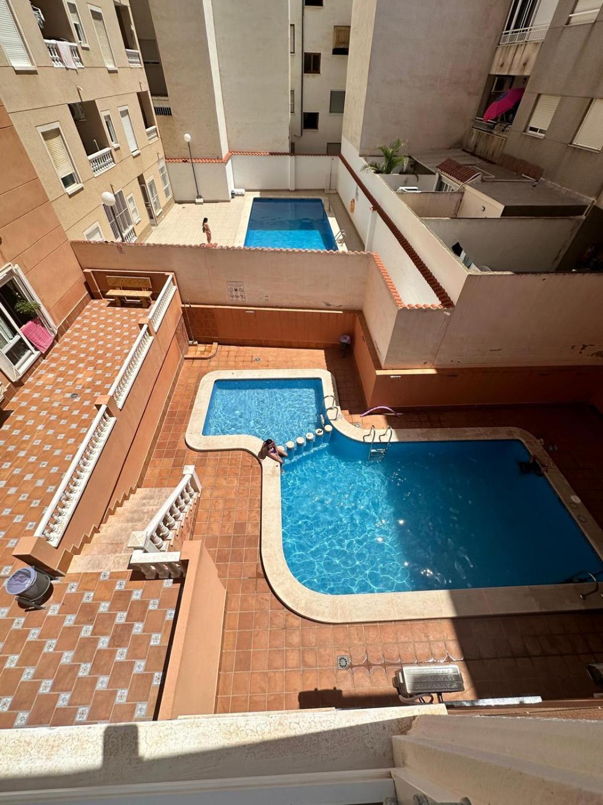 Torrevieja Precioso Apto En Calle San Pascual Con Piscina Cerca De Todos Los Servicios Luaran gambar